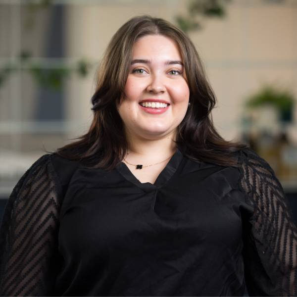 image of Imogen Pettit